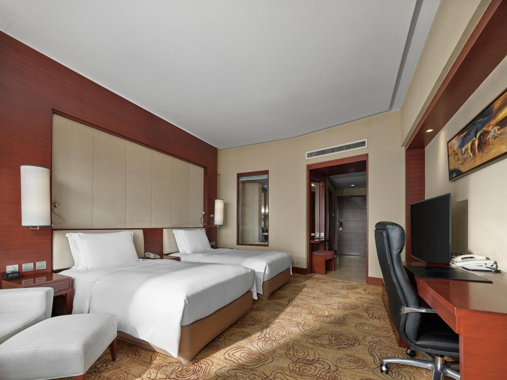 Hilton Hefei Hotel Exterior photo